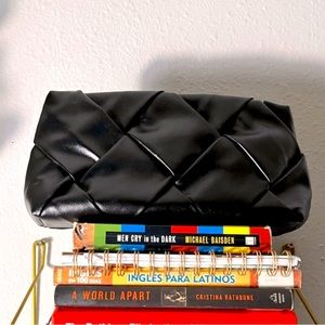 Pretty Little Thing Clutch